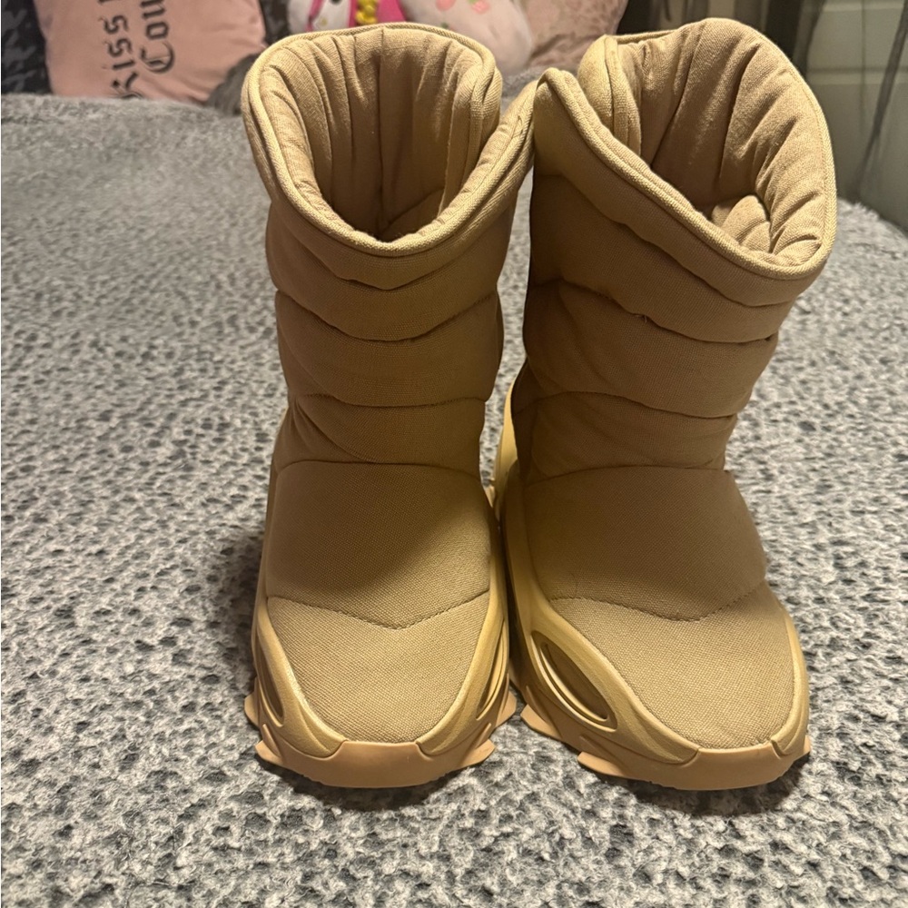 Yeezy Beige Boots